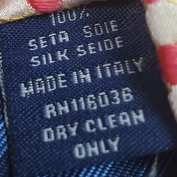 Charles Tyrwhitt Silk Tie - Picture 6 of 6